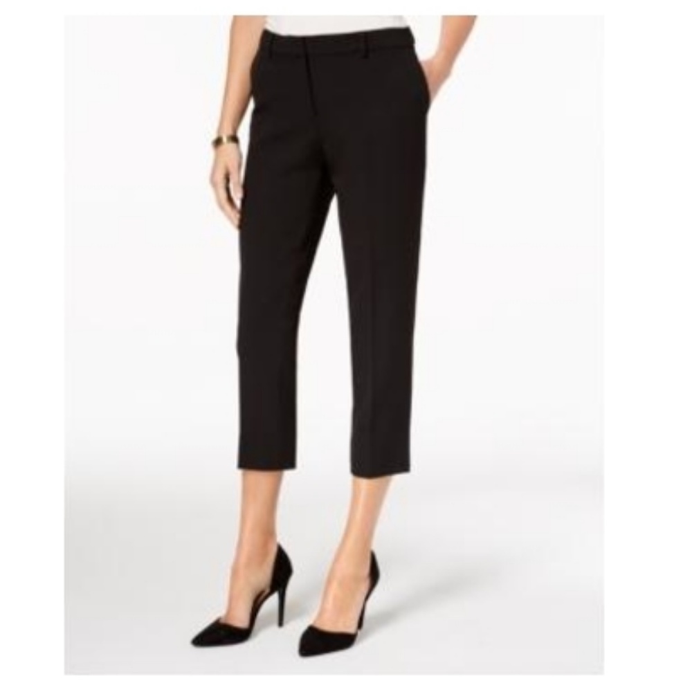 Tahari Black Cropped Straight-Leg Pants